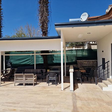 Paddys Apartments Ovacik Oludeniz Exterior photo