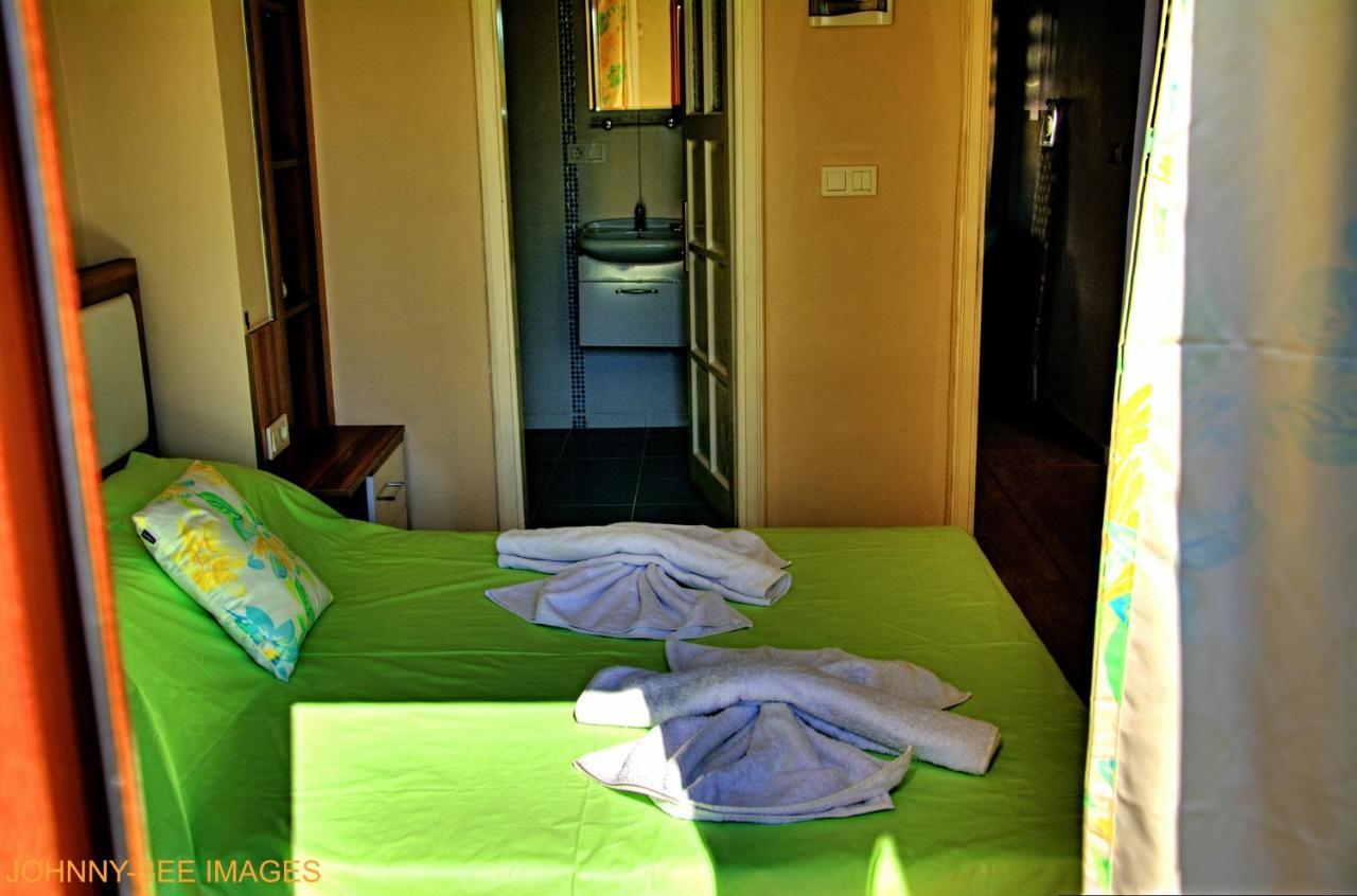 Paddys Apartments Ovacik Oludeniz Exterior photo